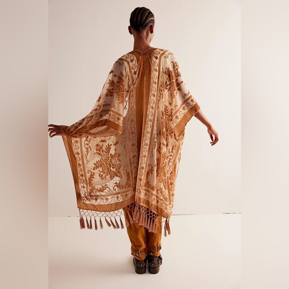 EMERALD GREEN nightbird velvet kimono